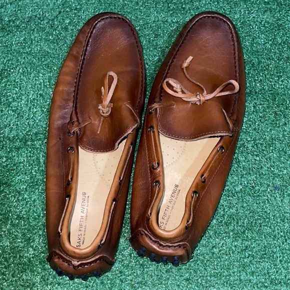 NWOB Saks Fifth Avenue Leather Driving  Loafers - Picture 2 of 9
